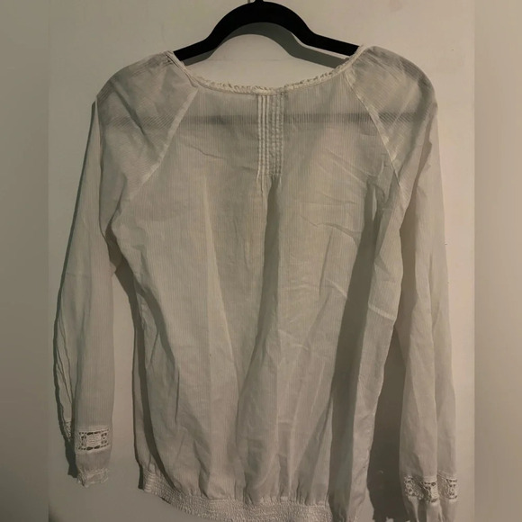 Beautifully tailored white cotton and lace GDM Grain De Malice top. Approx sz sm - Picture 2 of 4